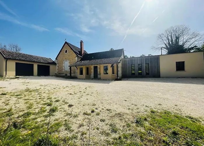 Propriete*piscine*sarlat Villa *